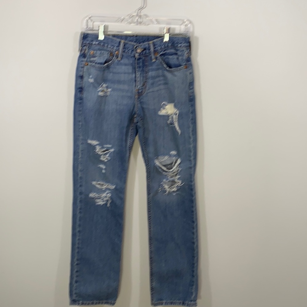 Levi’s 514 straight leg distressed jeans